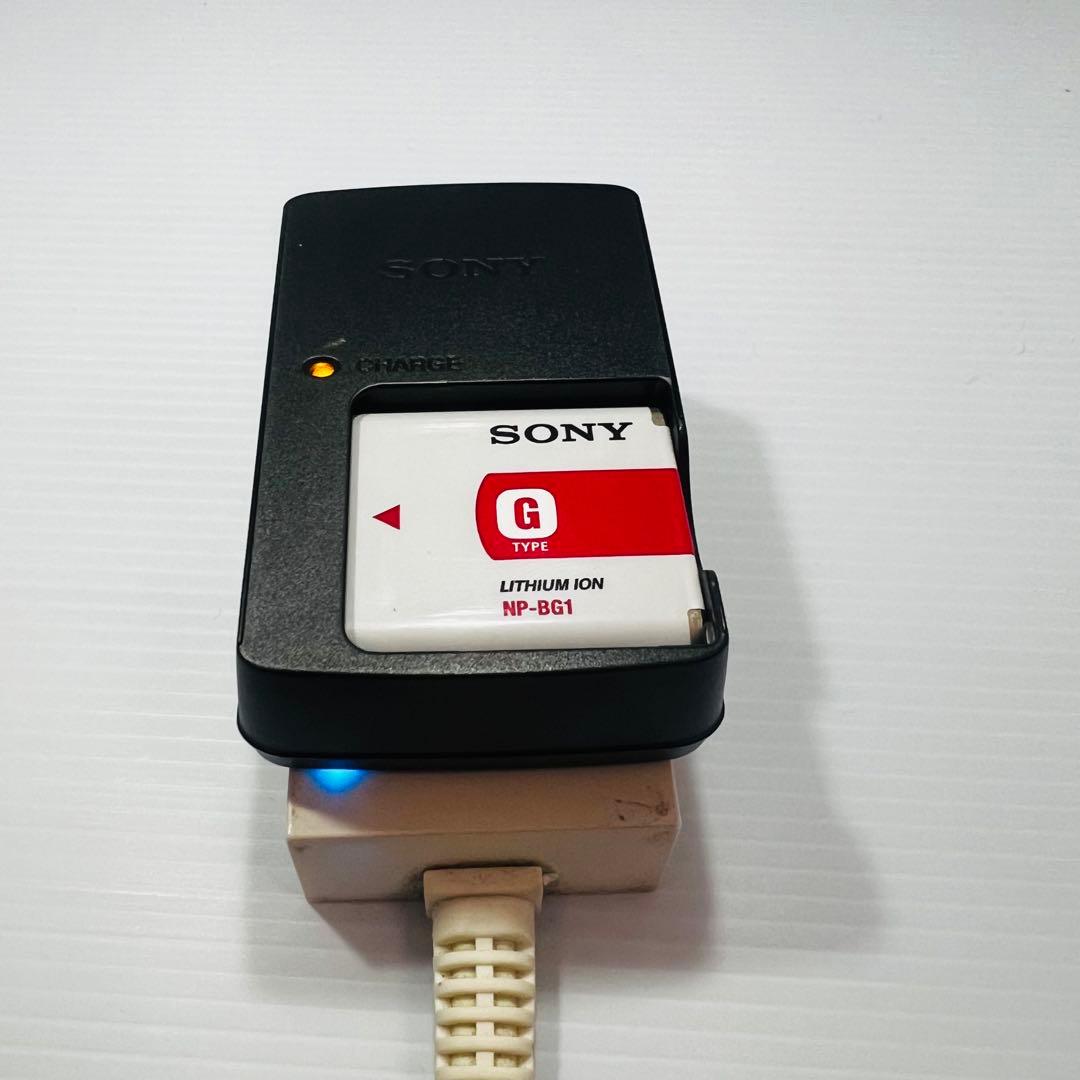 Sony Cyber-shot DSC-W270 レッド