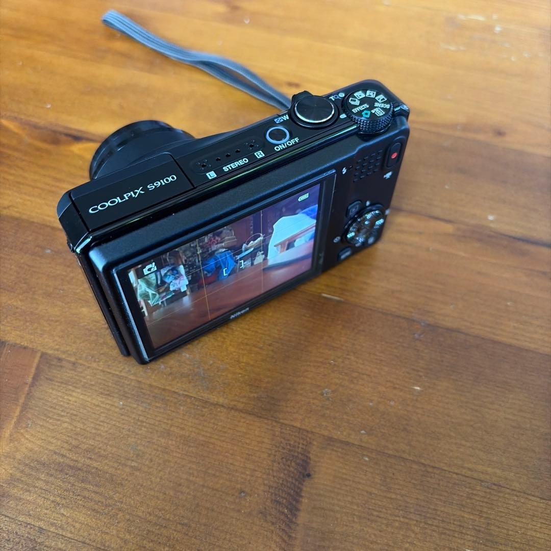 Nikon COOLPIX S9100 64GSDカード付き！