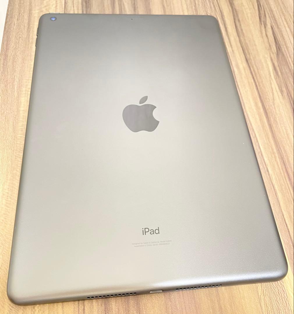 iPad 第9世代 64GB シルバー 中古品