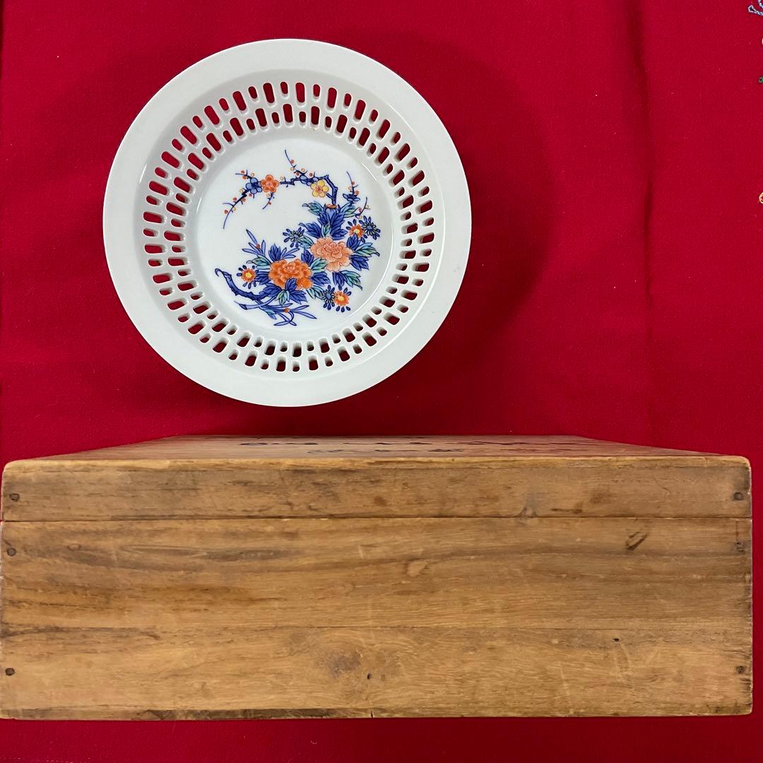 骨董品 肥前鍋島焼 菓子器 名工 御庭焼五代目 市川光春 作 専用桐箱付 杏葉紋