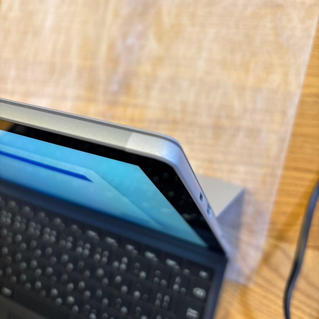 【良品】Microsoft Surface Pro 7 256GB 8GB