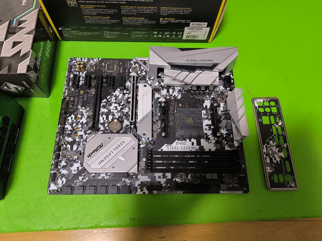 グラフィックボード・グラボ・ビデオカード B450 STEEL LEGEND + RM650x 650W