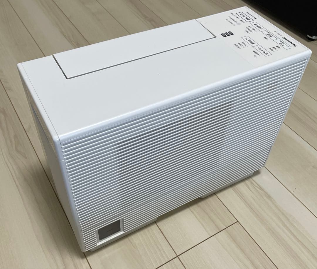 パナソニック デシカント方式 衣類乾燥除湿機 F-YZVXJ60