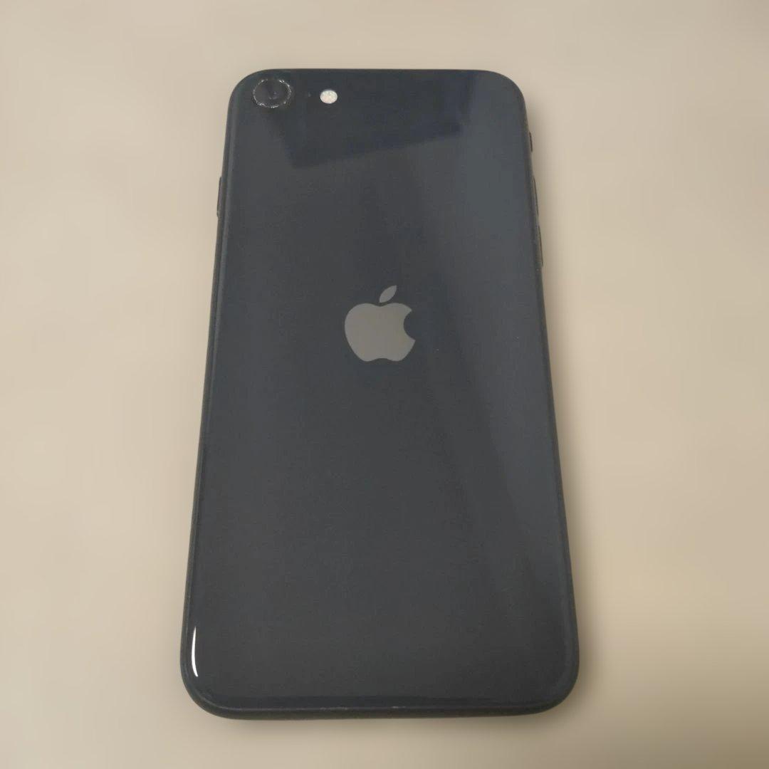 iPhoneSE3 64GB 純正バッテリ98％ ブラック 耐衝防水防塵ケース付
