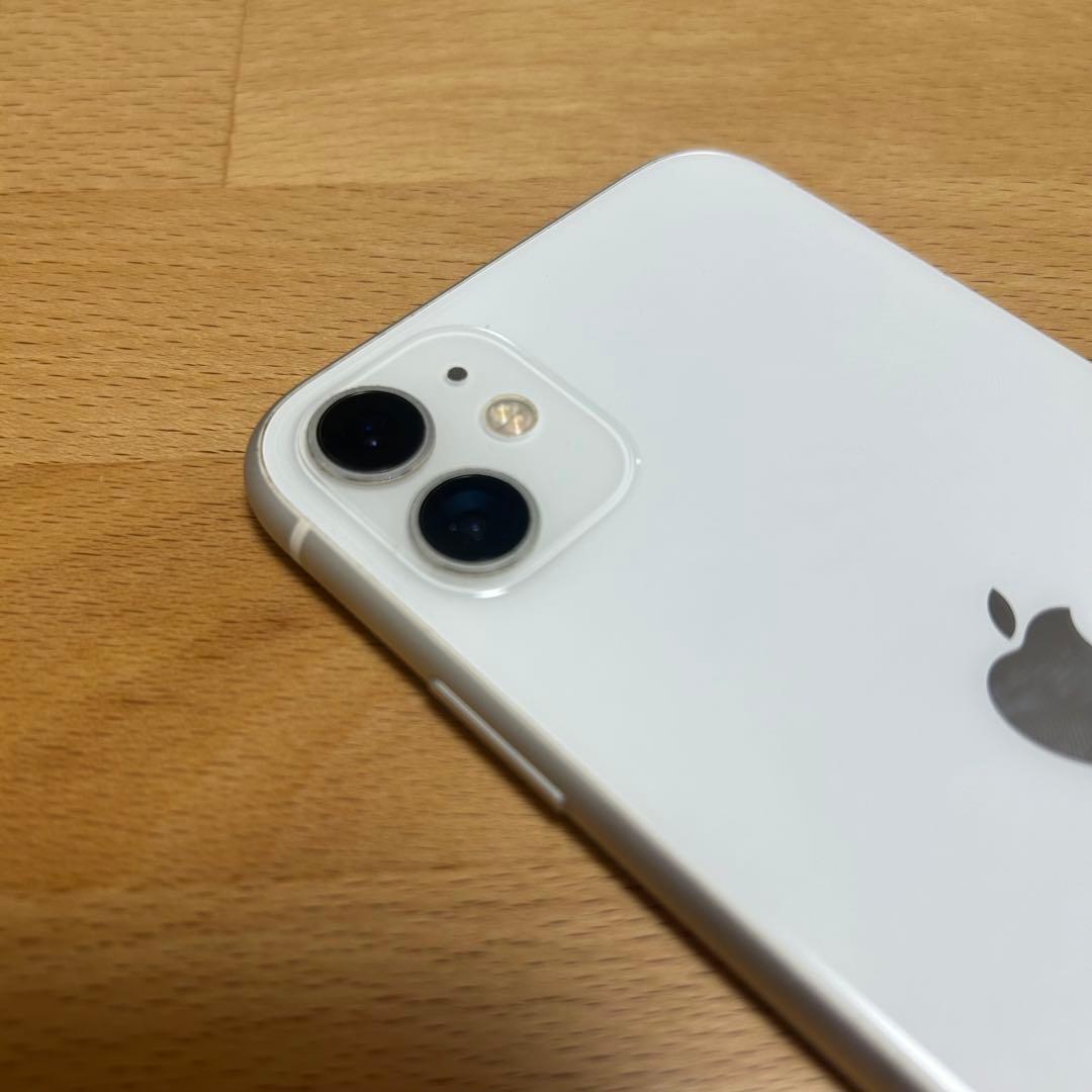 iPhone11 ホワイト 128GB バッテリー80%超え