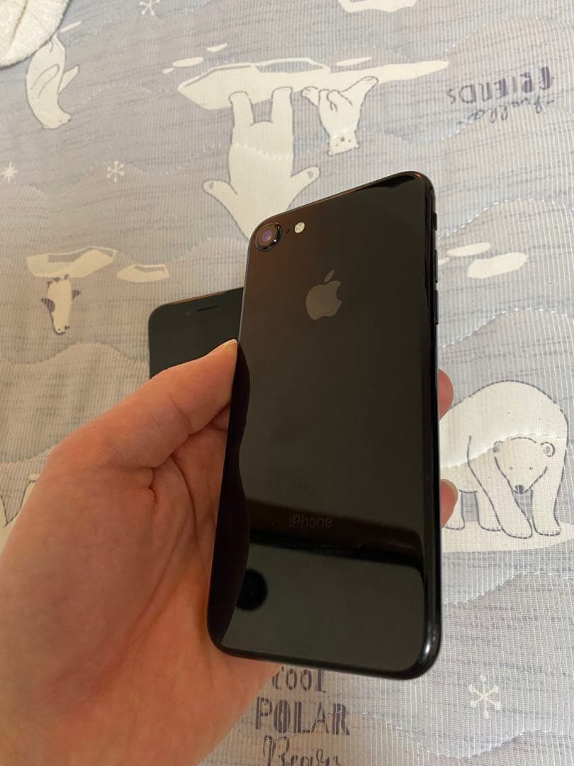 iPhone 7 128GB ブラック SIMフリー　２台