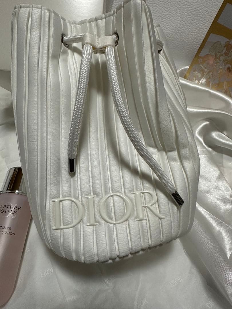 Dior Capture Totale トライアルセット巾着付き新品未使用
