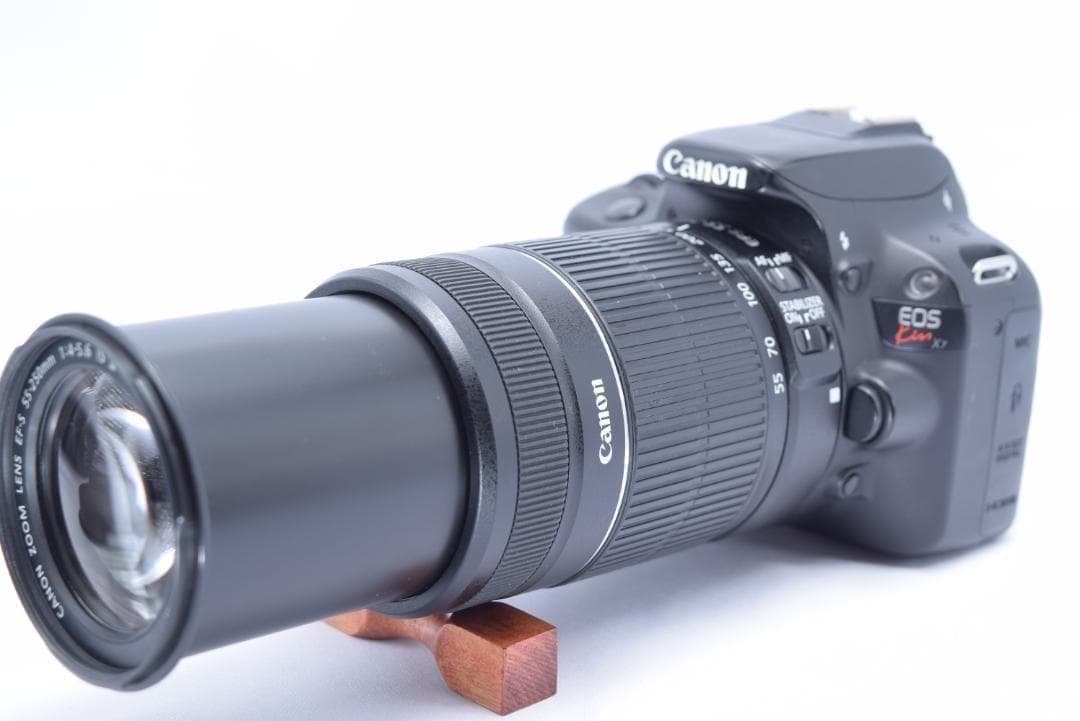 Canon EOS kiss X7 Ｗレンズキット バッテリー2個、バック付き✨
