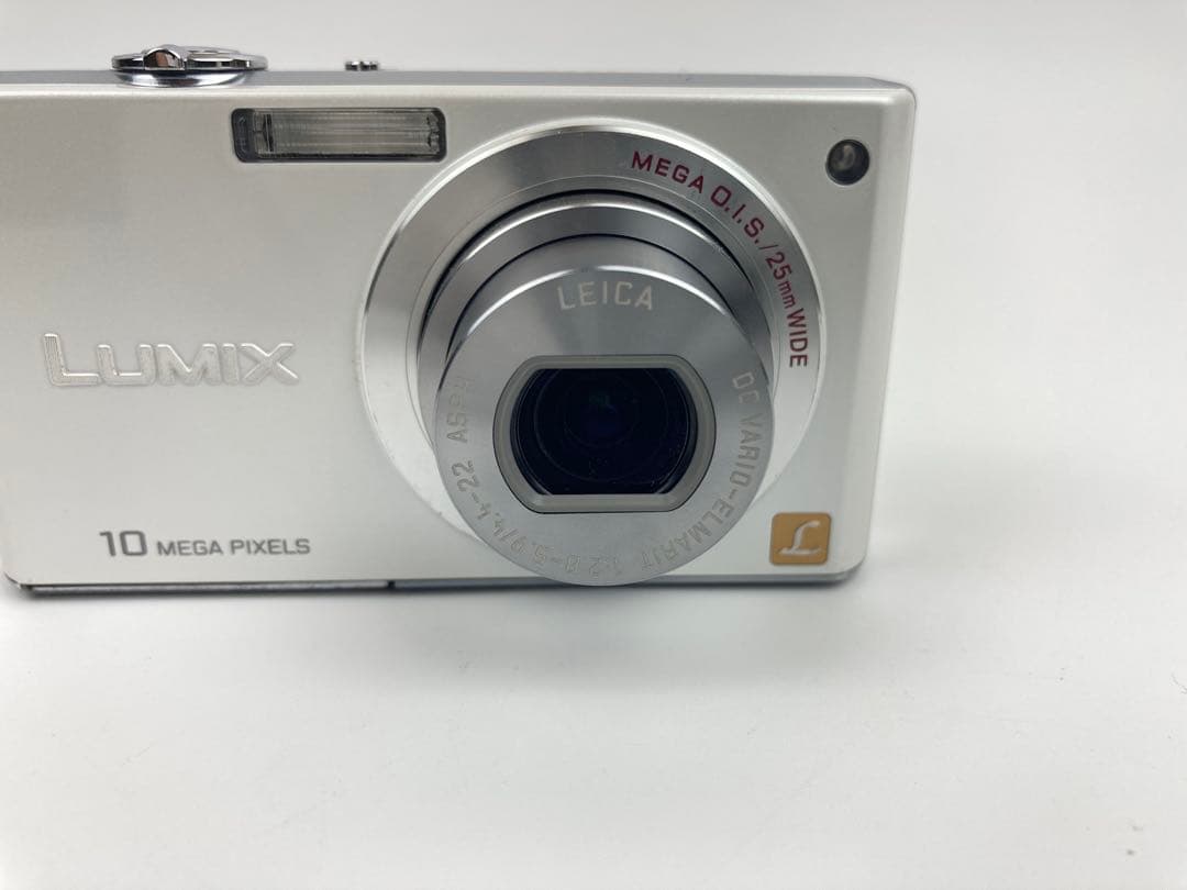 極美品 Panasonic LUMIX FX37 ホワイト DMC-FX37