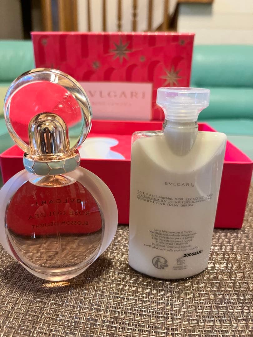 BVLGARI ROSE GOLDEA 香水とボディローションセット