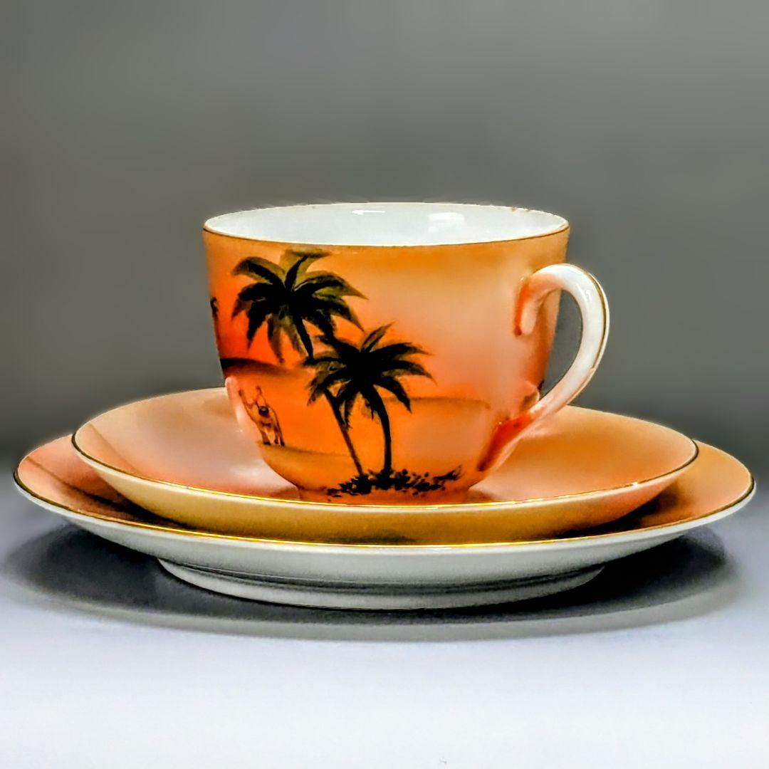 オールドノリタケ美品！金彩砂漠風景画 トリオセット　カップ＆ソーサー　プレー卜
