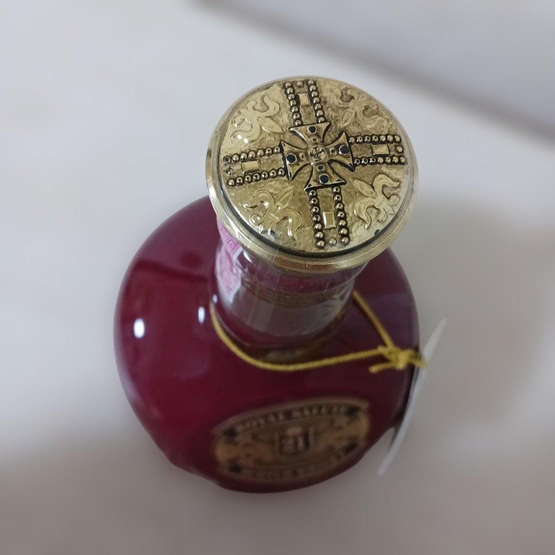 古酒　ウイスキー 21年　ロイヤルサルート　赤陶器　700ml