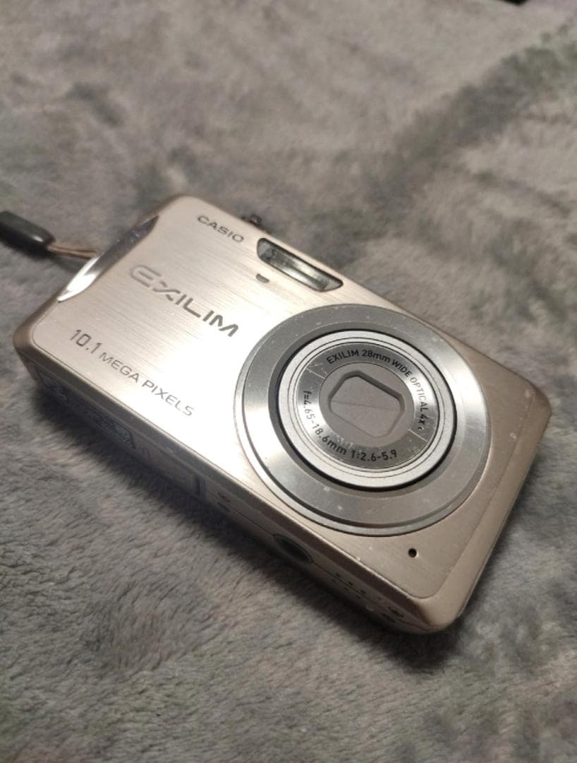 CASIO EXILIM EX-Z270 コンパクトデジタルカメラ