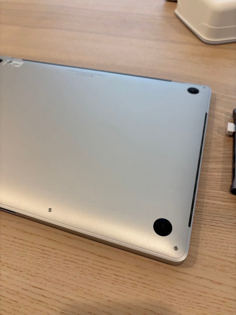 MacBookPro 15インチ2017 16GB 256GB i7
