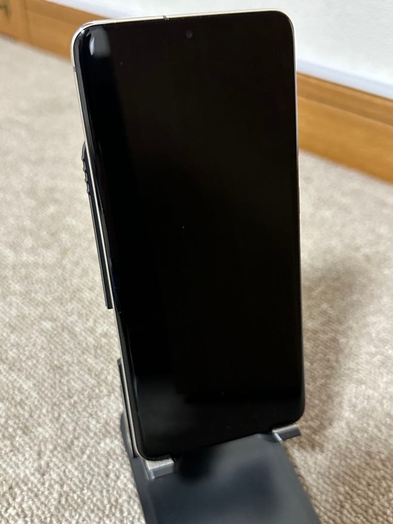 スマートフォン本体 Samsung Galaxy S20