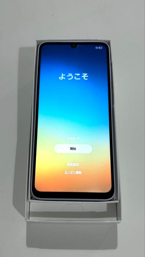 Samsung Galaxy A25 5G ホワイト系ライトブルー　スマホ本体