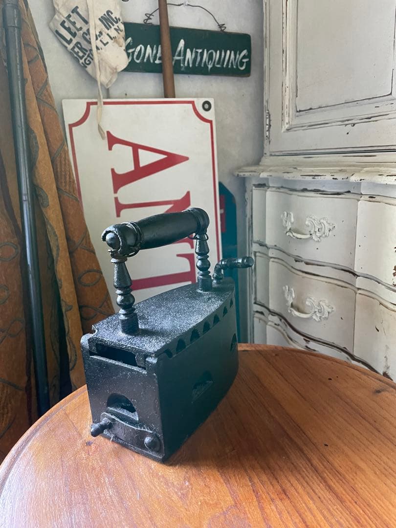 フランス　アンティーク　アイロン　アイアン　ドアストッパー　100年　シャビー