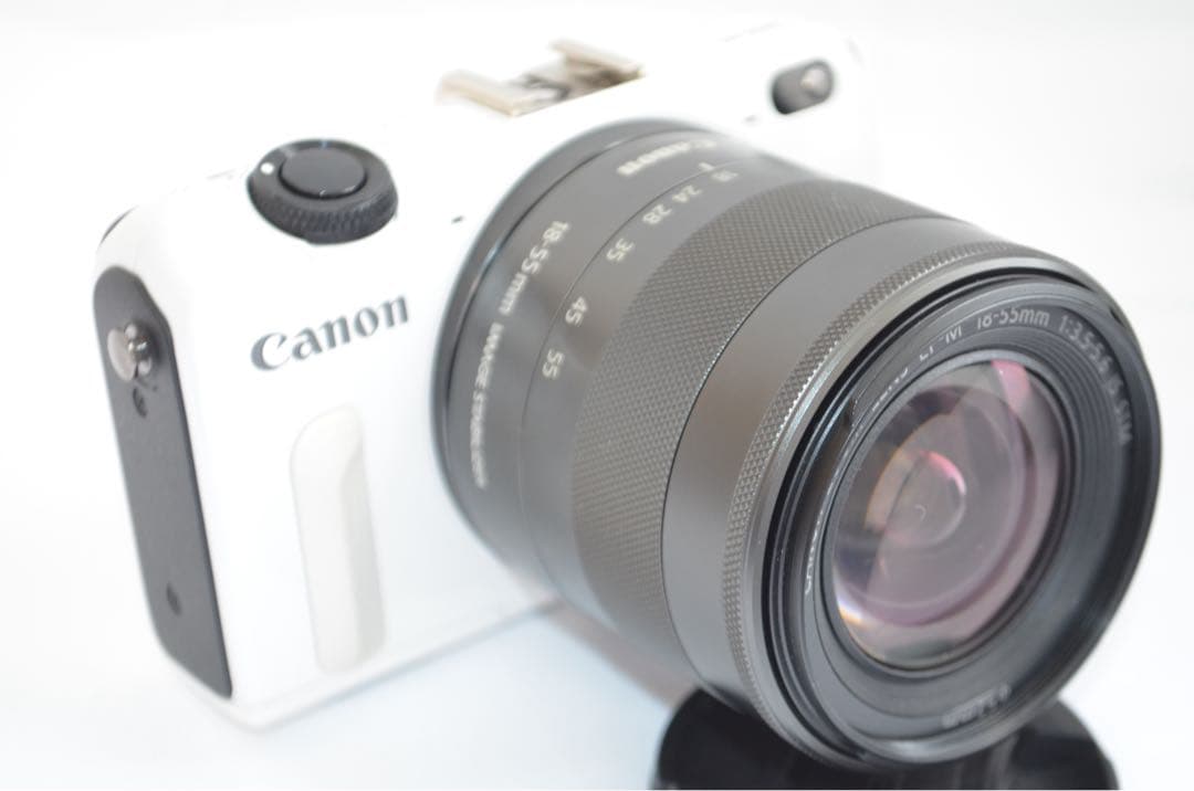 キヤノン ミラーレス一眼カメラ EOS M2 レンズキット canon