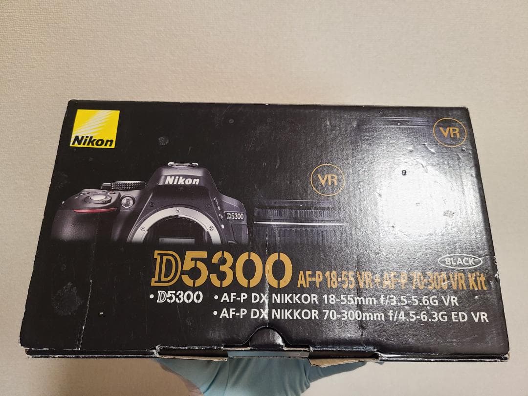 ほぼ新品 Nikon D5300 18-55 S数6773回 72