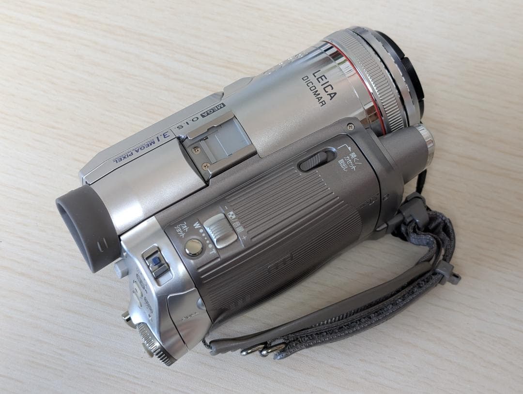 Panasonic NV-GS250 MiniDV ビデオカメラ