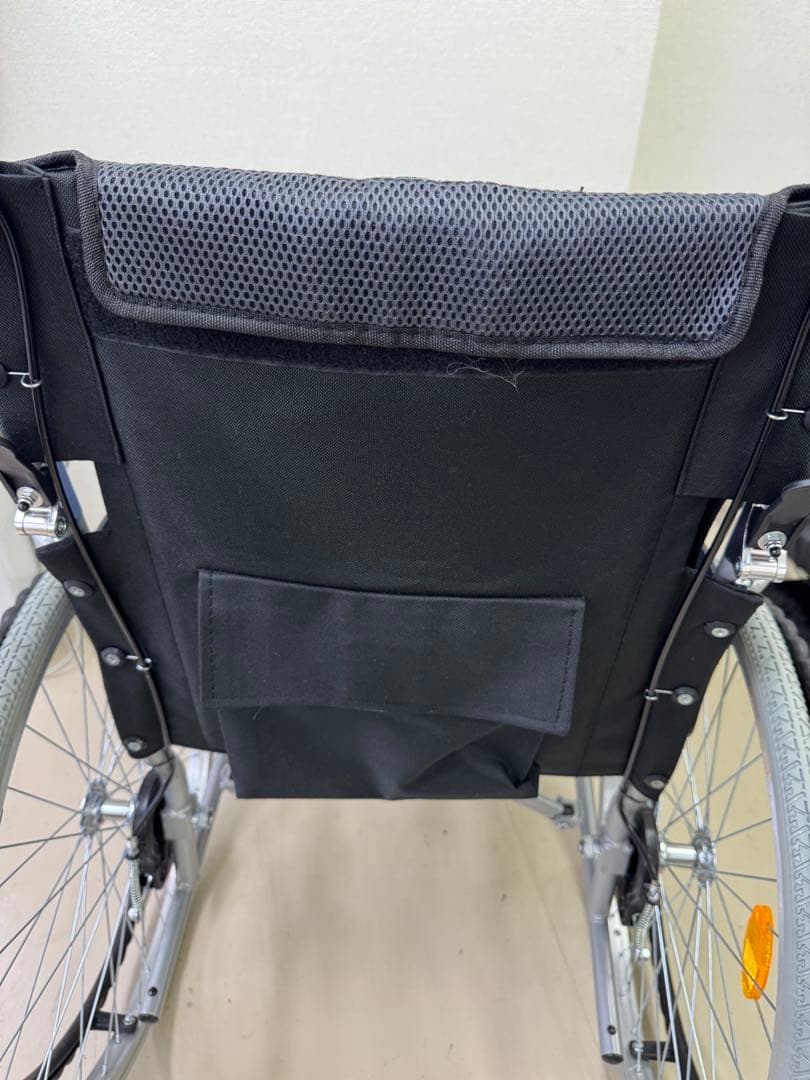 Tacaof テイコブ 車椅子 折りたたみ　自走式　ノーパンクタイヤ　WHS07