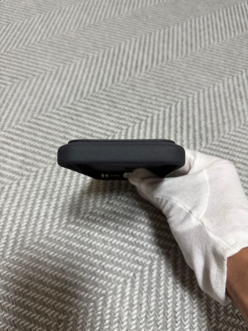 iPhone17Pro 純正シリコンケース・テックウーブンケース