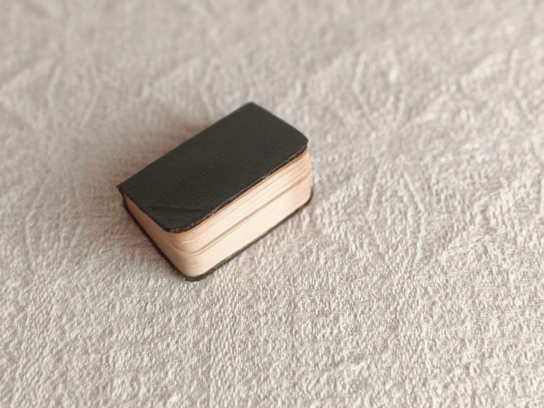 * antique mini book ❀ ミニブック シェイクスピア 豆本