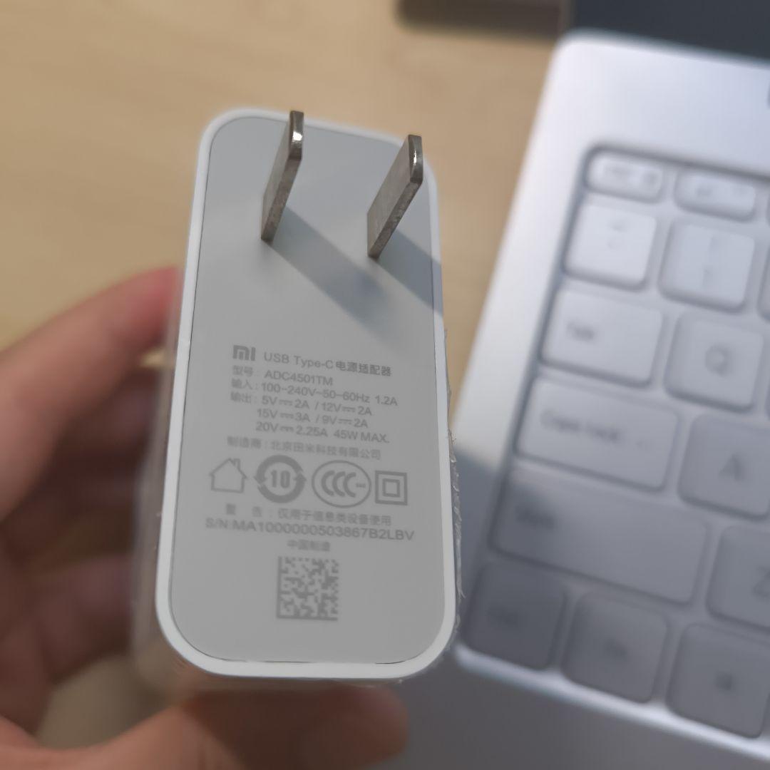 【値下げ！】 Xiaomi Mi Notebook Air 12.5インチ