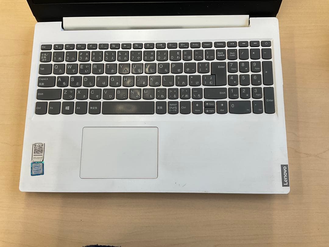 Lenovo ノートPC ホワイト　パーツ取り　部品取り　ジャンク品①