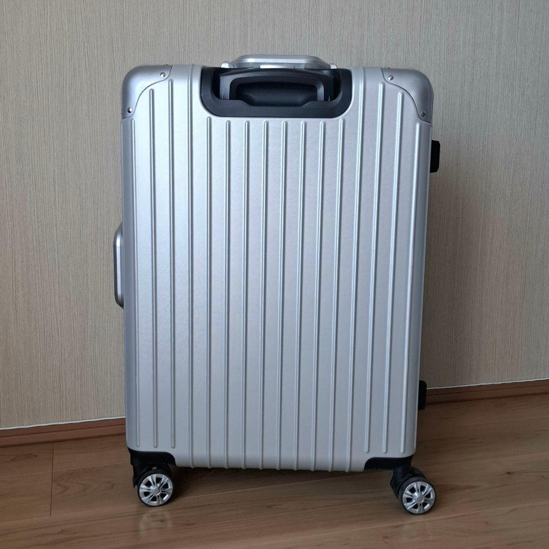 美品 VARNIC キャリーケース 73L 旅行での使用歴無し サイズM シルバ