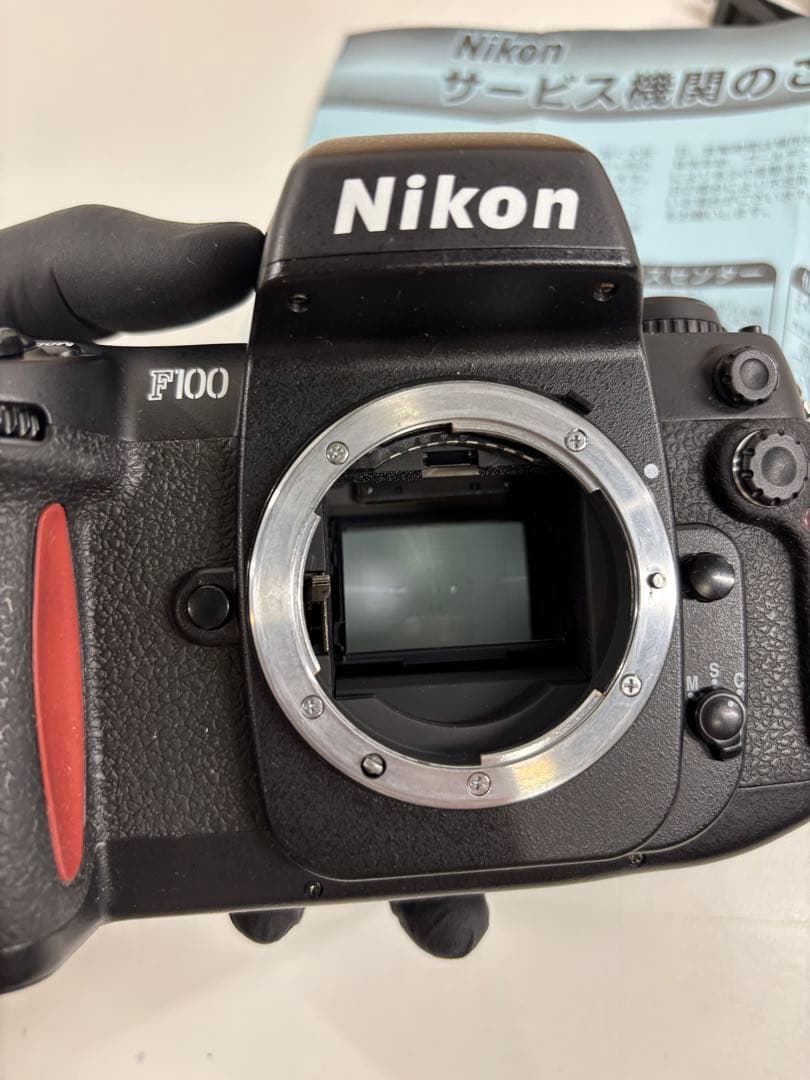 Nikon F100 フィルム一眼レフカメラ ボディのみ