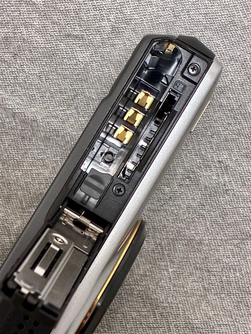 ⭐️動作確認済⭐️カシオ CASIO EXILIM EX-ZR10シルバー コンデジ