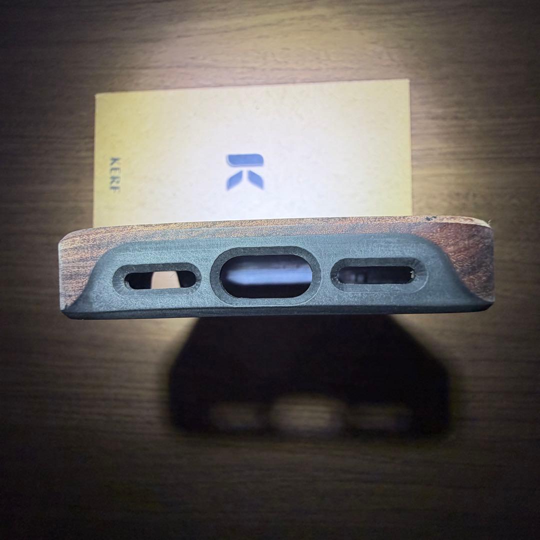 KERF iPhone 17 Pro 木製ケース
