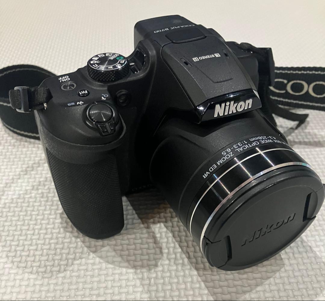 Nikon B700 バッテリー2個