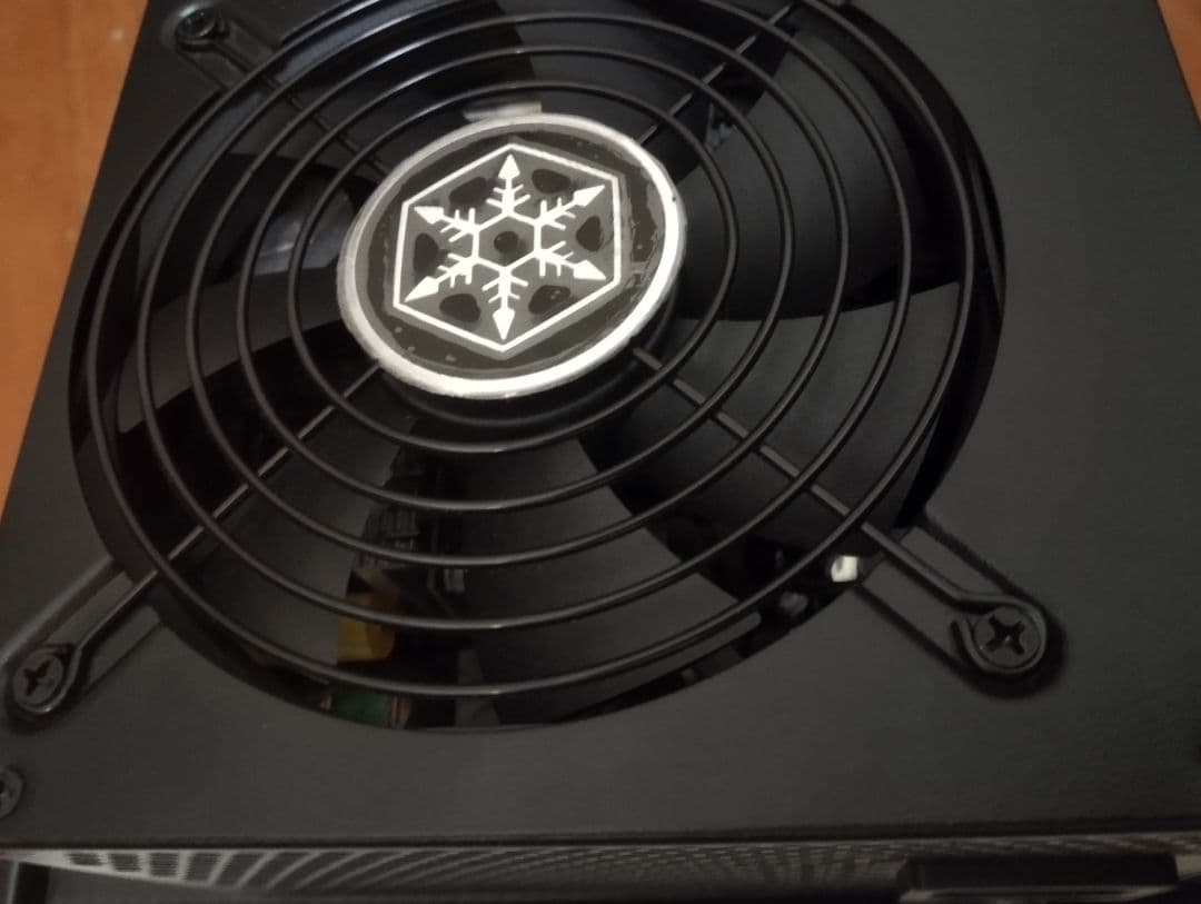 超美品 SilverStone ST75F-PT Platinum電源 750W