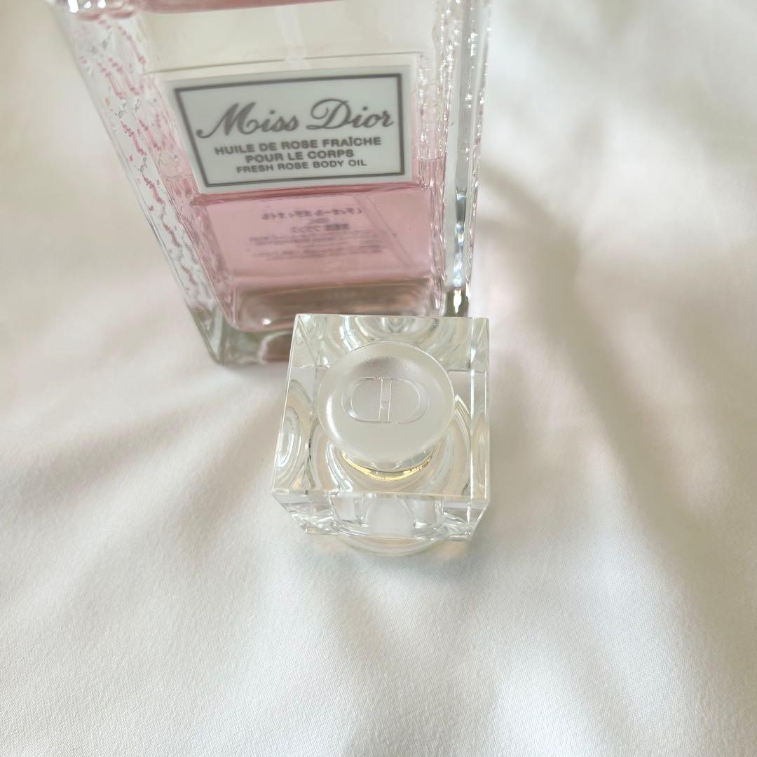 美品MissDiorミスディオールフレッシュローズ ボディオイル香水100ml
