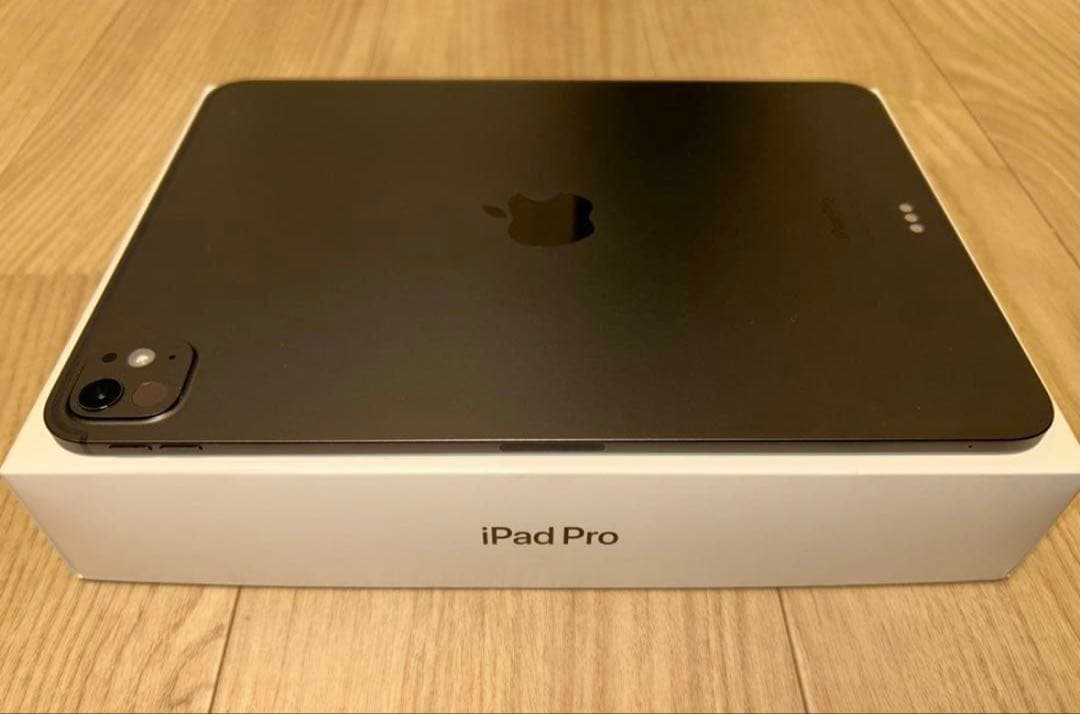 iPad Pro M4 256GB セルラー モデル 美品 キーボード セット