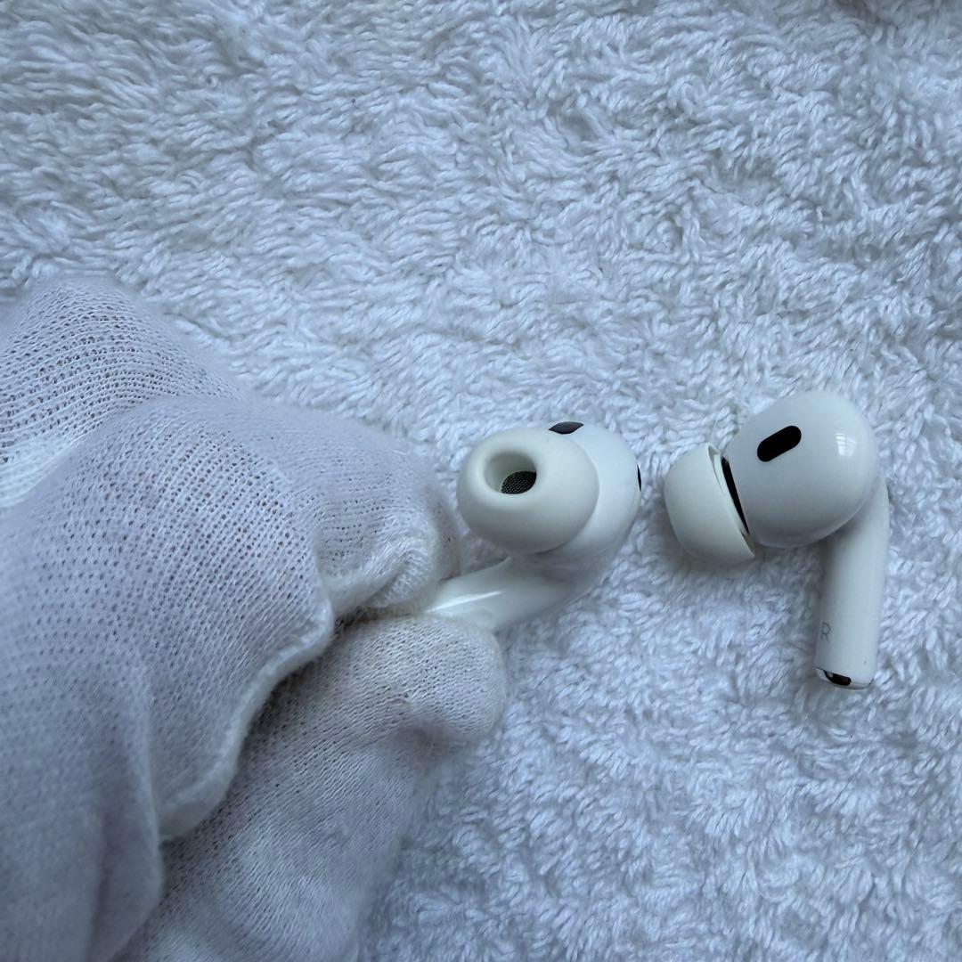 AirPods Pro 2 （第二世代）　アップル エアーポッズ プロ