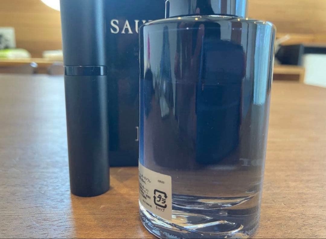 Dior Sauvage 香水 ミニボトル付き