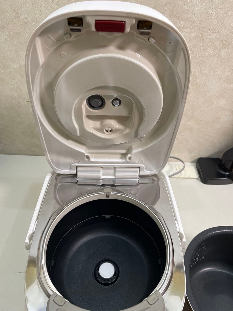 Panasonic SR-MPW100 可変圧力 IHジャー炊飯器