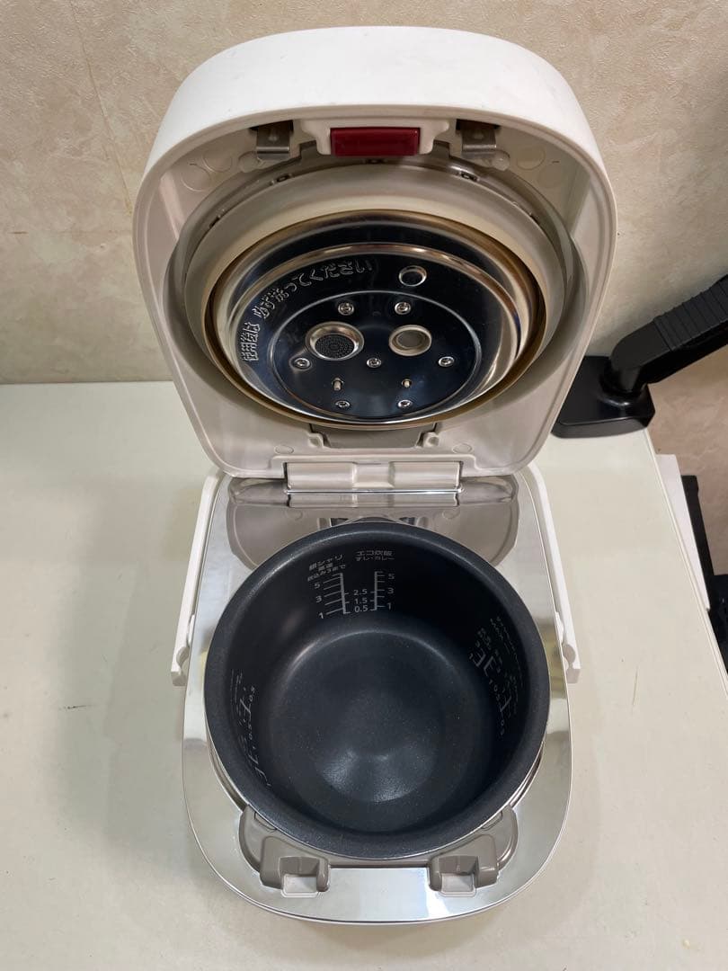Panasonic SR-MPW100 可変圧力 IHジャー炊飯器