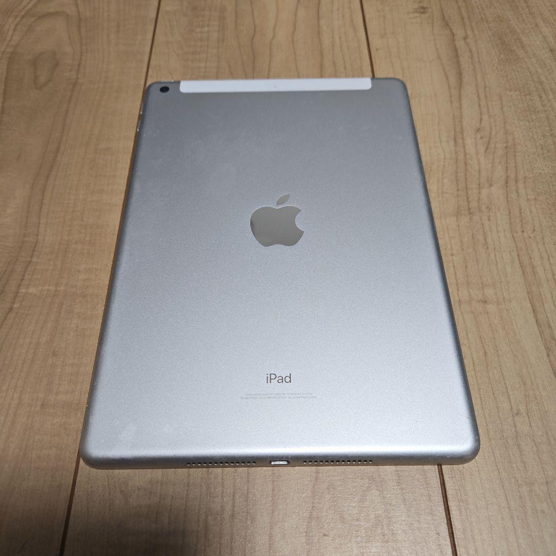 ジャンク iPad 128GB シルバー 画面ひび割れあり