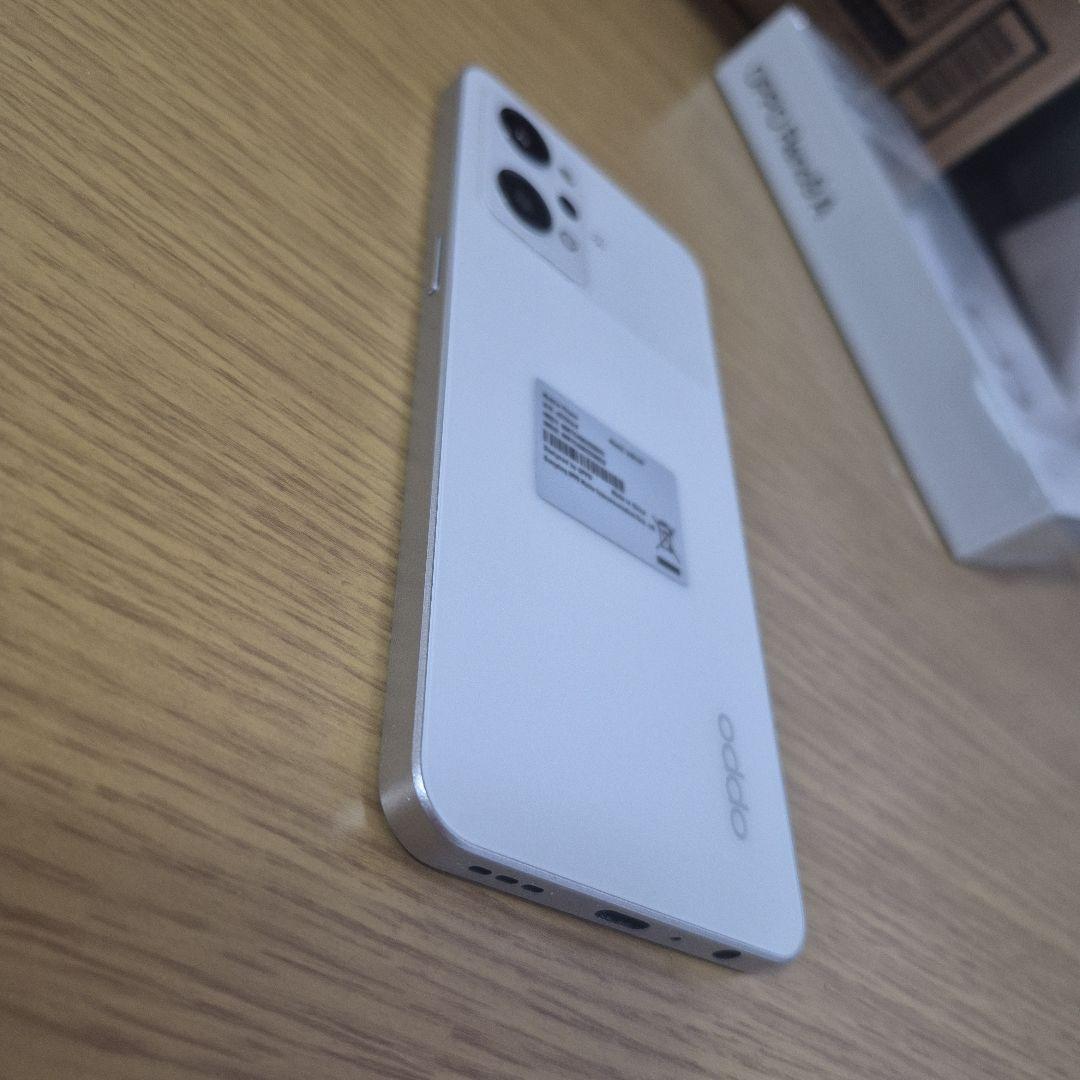 OPPO Reno9 A 美品　おまけ2つ