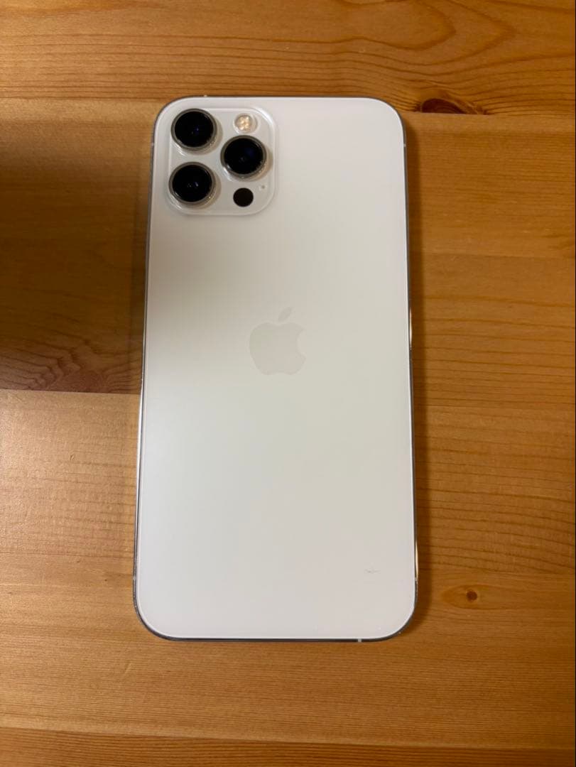 Apple iPhone 12 Pro Maxシルバー 本体
