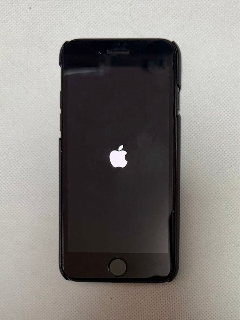 ● 超美品 ● 電池交換100% iPhone 7黒（32GB）ケース付き