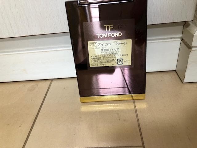新品未使用 TOM FORD アイカラークォード　27A ヴァージンオーキッド