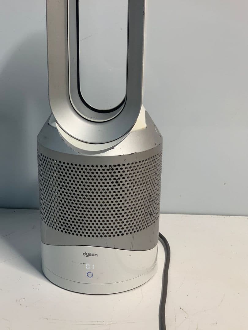 Dyson HP03空気清浄機能付ファンヒータータワー型シルバー [ジャンク品]