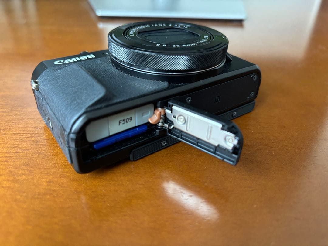 Canon PowerShot G7X Mark II 本体