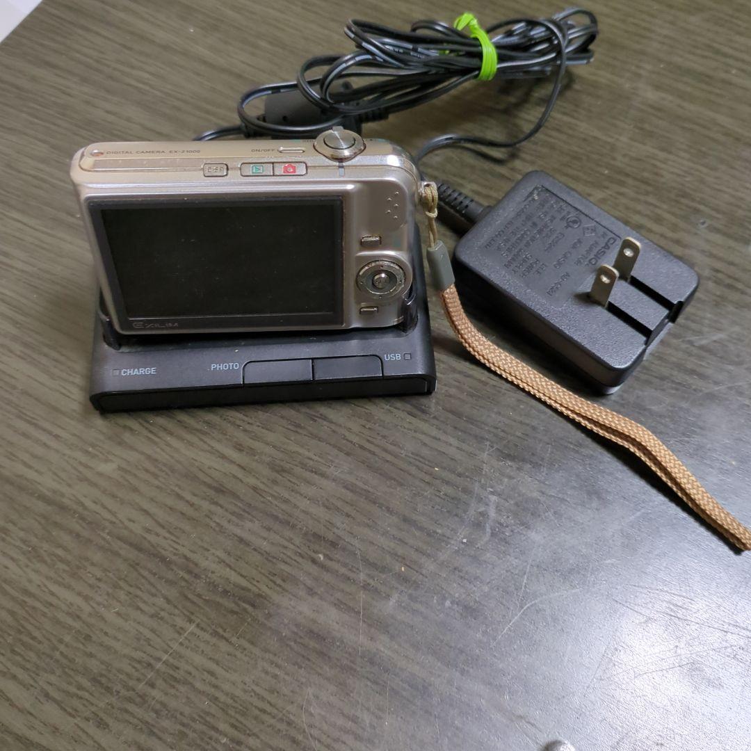 デジカメ　CASIO