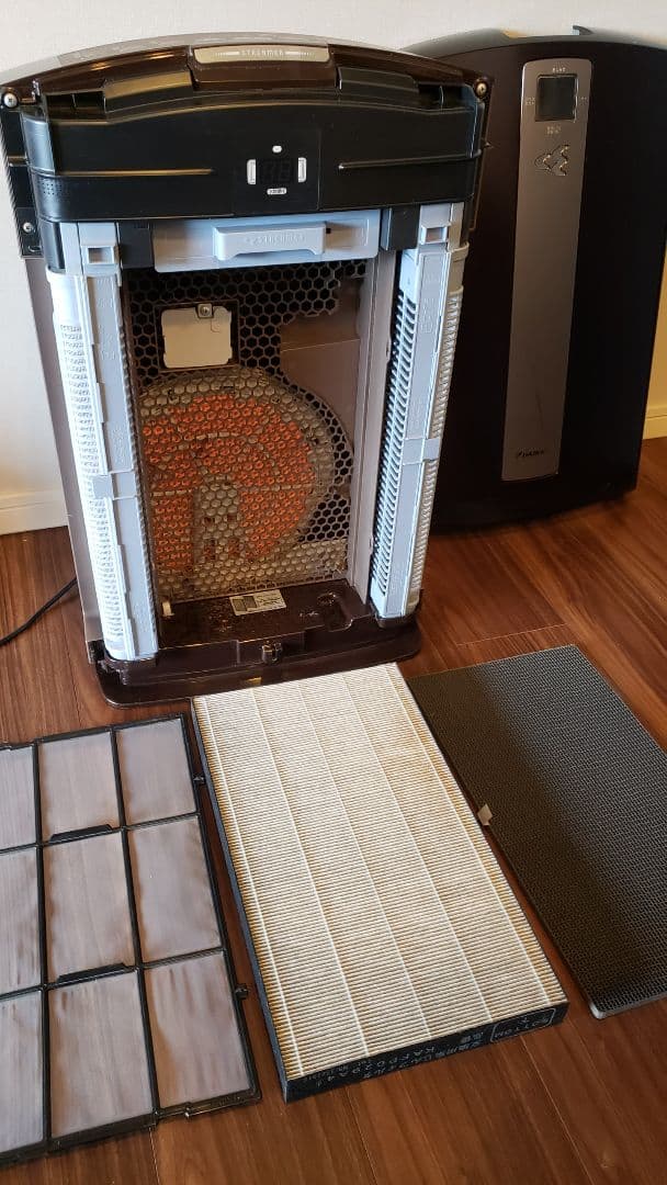 空気清浄機・イオン発生器 DAIKIN MCK70NBK-T
